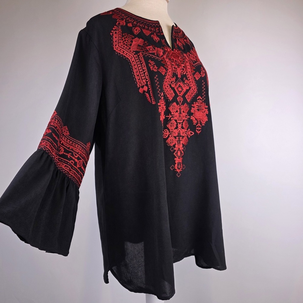 Caleaaa Womens XL Black Red Embroidered Bell Sleeve Tunic Peasant‎ Top Boho